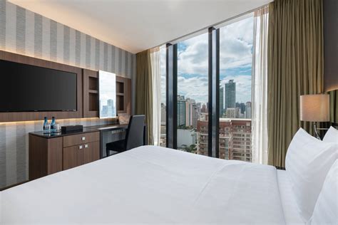the continent hotel bangkok|Rooms .